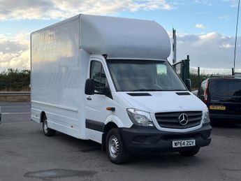 Mercedes Sprinter MERCEDES SPRINTER LUTON WITH TAILLIFT AND AIRCON.