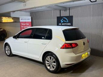 Volkswagen Golf 2.0 TDI BlueMotion Tech SE DSG Euro 5 (s/s) 5dr