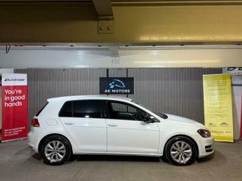 Volkswagen Golf 2.0 TDI BlueMotion Tech SE DSG Euro 5 (s/s) 5dr