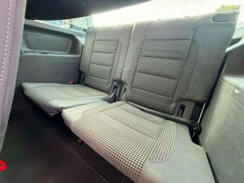 Volkswagen Touran 2.0 TDI Sport DSG 5dr (7 Seats)