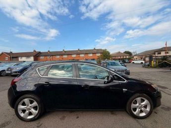 Vauxhall Astra 1.6 16v SRi Euro 5 5dr