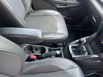 Ford ECOSPORT 1.0T EcoBoost Titanium 2WD Euro 5 (s/s) 5dr