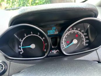 Ford ECOSPORT 1.0T EcoBoost Titanium 2WD Euro 5 (s/s) 5dr