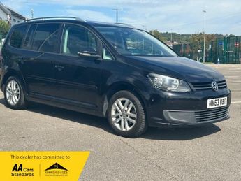 Volkswagen Touran 1.6 TDI BlueMotion Tech SE MPV 5dr Diesel DSG Euro 5 (s/s) (105 