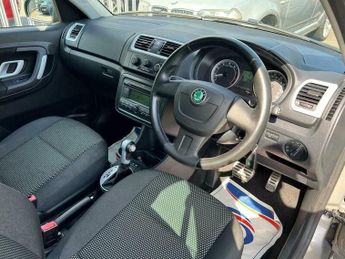 Skoda Roomster 1.6 16V Scout Tiptronic 5dr