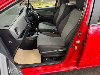 Toyota Yaris VVT-I ICON M-DRIVE S