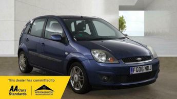 Ford Fiesta 1.6 Ghia 5dr