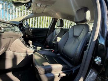 Vauxhall Astra 1.4i Turbo Elite Nav Auto Euro 6 (s/s) 5dr