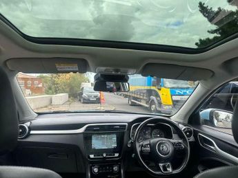 MG ZS 44.5kWh Exclusive Auto 5dr