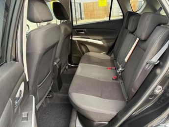 Suzuki SX4 1.4 Boosterjet MHEV SZ-T SUV 5dr Petrol Hybrid Manual Euro 6 (s/
