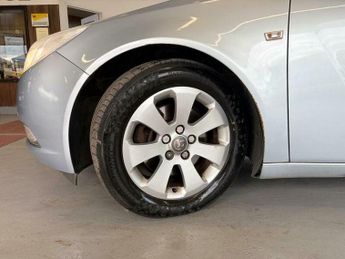 Vauxhall Insignia 2.0 CDTi SRi Auto Euro 5 5dr