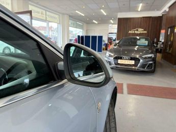 Vauxhall Insignia 2.0 CDTi SRi Auto Euro 5 5dr