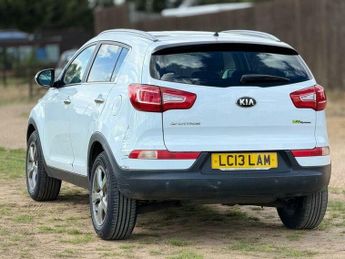 Kia Sportage 1.7 CRDi EcoDynamics 2 2WD Euro 5 (s/s) 5dr