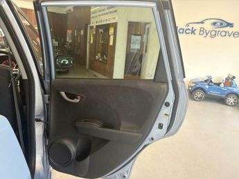 Honda Jazz 1.4 i-VTEC EX i SHIFT Euro 4 5dr