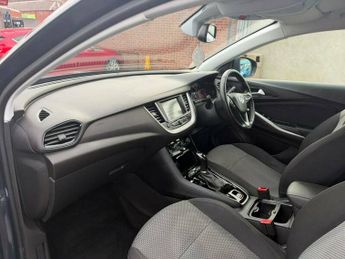 Vauxhall Grandland X SE S/S