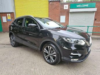 Nissan Qashqai 1.5 dCi N-Connecta Euro 6 (s/s) 5dr