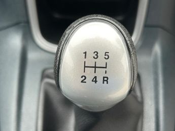 Ford Fiesta STYLE PLUS CAMBELT+FSH+2 KEYS+AIRCON