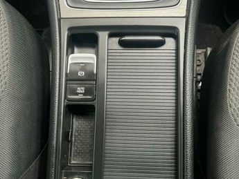 Volkswagen Golf SE TDI BLUEMOTION TECHNOLOGY DSG