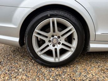 Mercedes GL Class C220 CDI BLUEEFFICIENCY SPORT