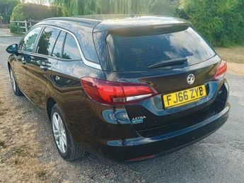 Vauxhall Astra 1.6 CDTi Design Sports Tourer Auto Euro 6 5dr