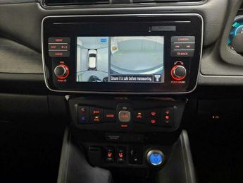 Nissan Leaf 40kWh Tekna Auto 5dr