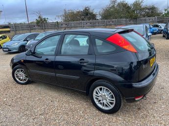 Ford Focus LX