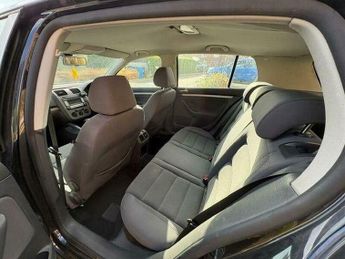 Volkswagen Golf 1.9 TDI Match DSG 5dr