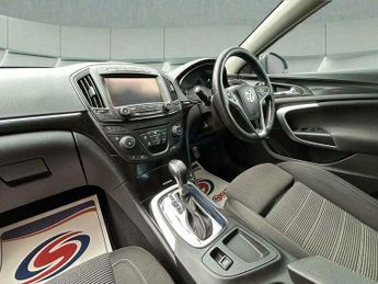 Vauxhall Insignia 2.0 CDTi SRi Nav Sports Tourer Auto Euro 6 5dr