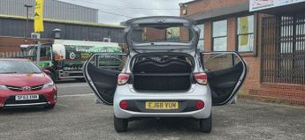 Hyundai I10 1.2 Premium SE Hatchback 5dr Petrol Auto Euro 6 (87 ps)