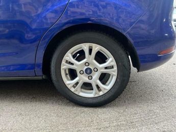 Ford B-Max 1.6 TDCi Zetec Euro 5 5dr