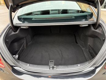 Mercedes C Class C 220 D AMG LINE