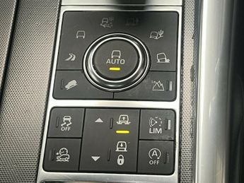 Land Rover Range Rover Sport SDV6 HSE DYNAMIC