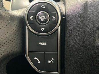 Land Rover Range Rover Sport SDV6 HSE DYNAMIC