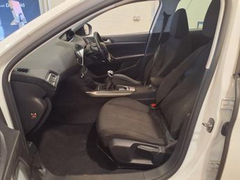 Peugeot 308 BLUE HDI S/S ACTIVE