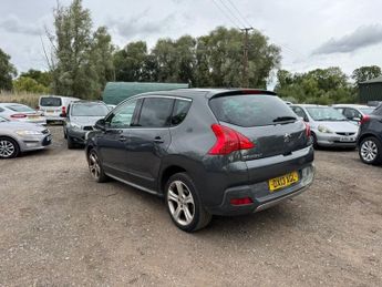 Peugeot 3008 E-HDI ALLURE