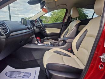 Mazda 3 D SPORT NAV