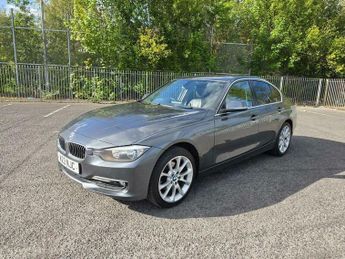 BMW 3 SERIES 2.0 320d Luxury Auto Euro 5 (s/s) 4dr