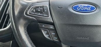 Ford Focus TITANIUM