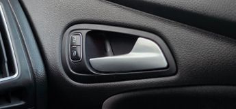Ford Focus TITANIUM