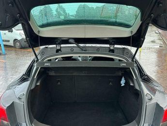 Vauxhall Astra GTC 2.0 CDTi Sport Euro 5 (s/s) 3dr
