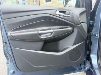 Ford Kuga 2.0 TDCi ST-Line Powershift AWD Euro 6 (s/s) 5dr