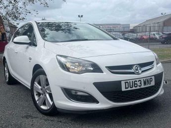 Vauxhall Astra 1.7 CDTi ecoFLEX SRi Euro 5 (s/s) 5dr