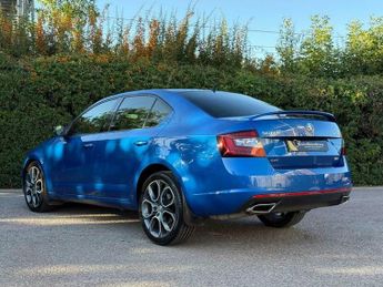 Skoda Octavia 2.0 TDI vRS DSG 4WD Euro 6 (s/s) 5dr