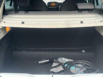 Renault Zoe 22kWh Dynamique Nav Hatchback 5dr Electric Auto (i) (88 bhp)