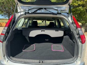 Ford Focus 1.6 Zetec Climate 5dr