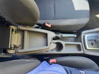 Ford Focus 1.6 Zetec Climate 5dr