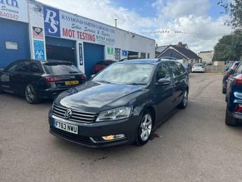 Volkswagen Passat 1.6 TDI BlueMotion Tech S Euro 5 (s/s) 5dr
