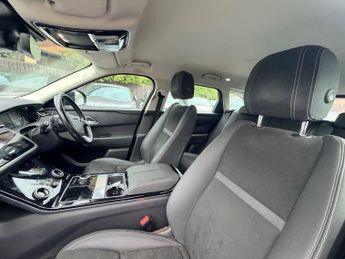 Land Rover Range Rover Velar CORE