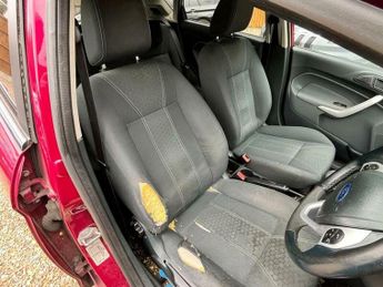 Ford Fiesta 1.4 Titanium 5dr