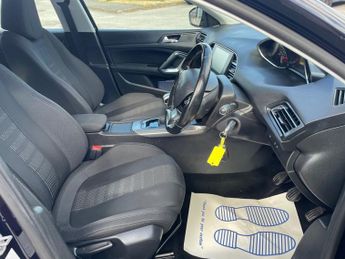 Peugeot 308 BLUE HDI S/S ALLURE